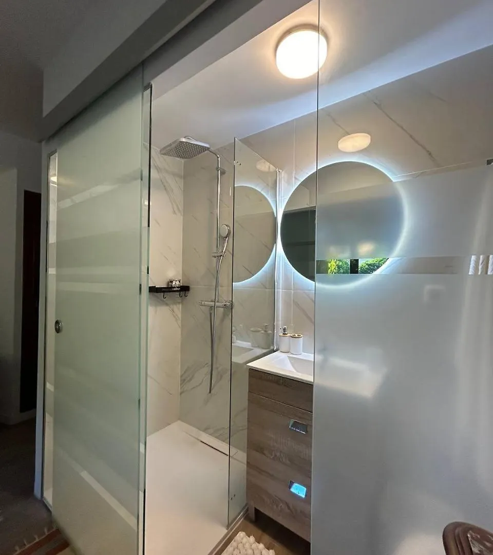 Villa Caprice 료렛 드 마르 0*,  스페인
